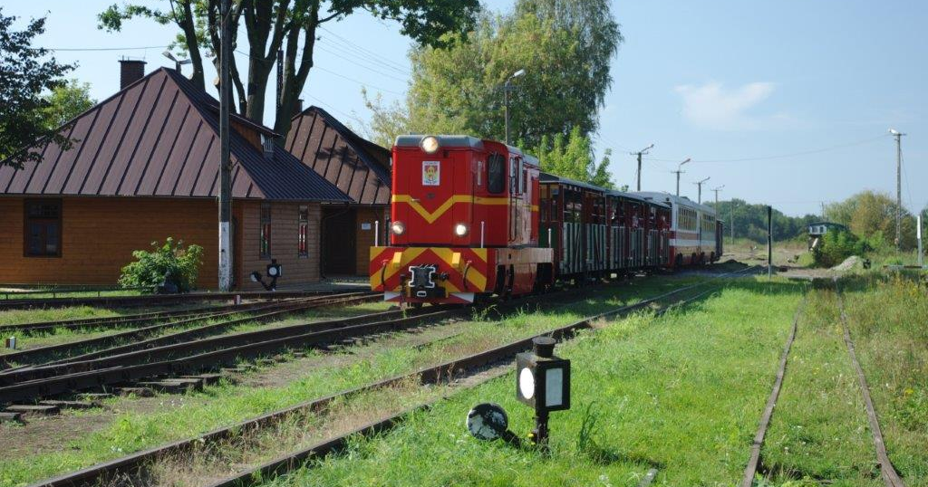 Stacja-Nadwislanskiej-Kolejki-Waskotorowej-w-Karczmiskach